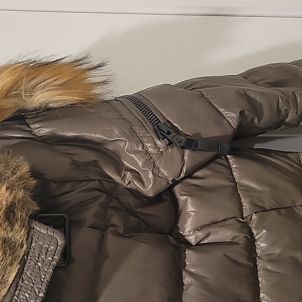 S13 NY faux fur hooded puffer jacket - Picture 6 of 11